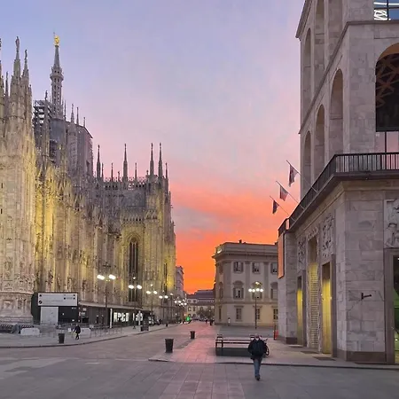 Bocconi-navigli 10 * Милан