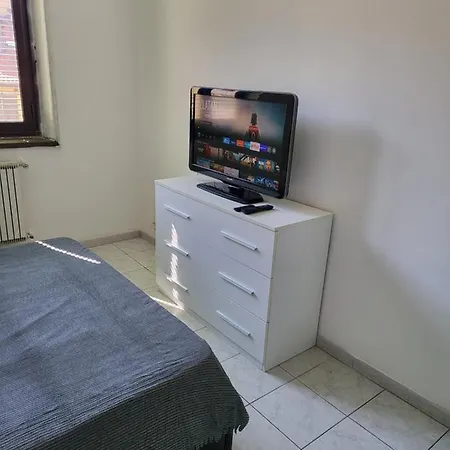 Delizioso Bilocale In Zona Fondazione Prada 4 Piano Senza Ascensore *