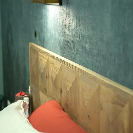 Affittacamere Household Settembrini Milano