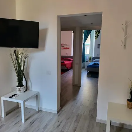 Dea Dreams Lodi Wi-fi Metro A 2 Passi Appartamento Milano