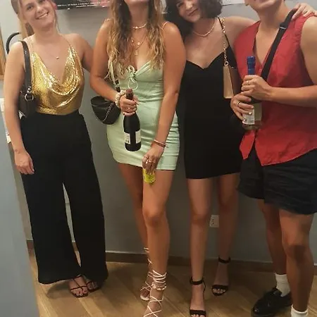 Gloria Hostel
