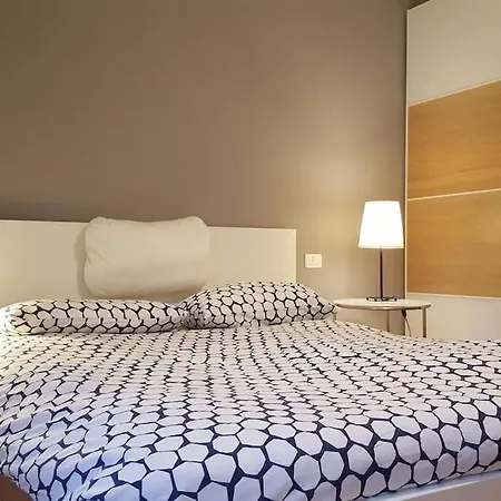 Modern Bright And Apartman *