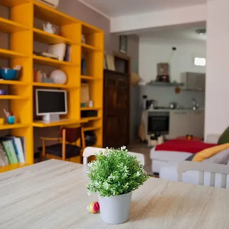 公寓 Arty & Colourful Flat Close To Campus Bocconi