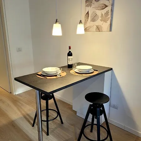 - San Siro Apartment *