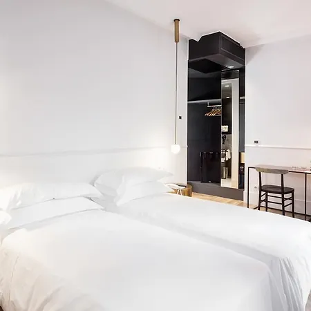 Senato 4* Milano