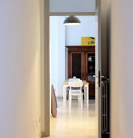 بيت ضيافة Hostmate - - Vespri Siciliani 3*