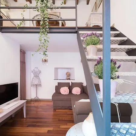 Romantic Loft Porta Venezia 밀라노