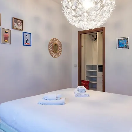 Renovated Flat Close To City Center Lomellina 34 Apartment