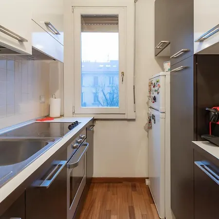 Apartment Renovated Flat Close To City Center Lomellina 34