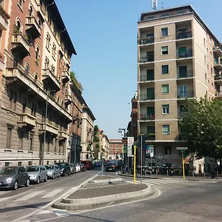 Curtatone 25 New Lägenhet Milano