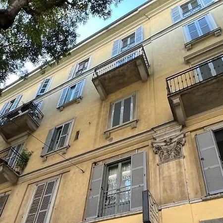 Apartment Arco Della Pace, *