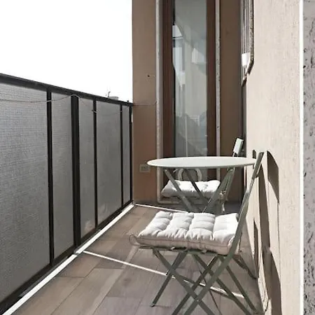 Orea Spiti- Modern Mantegna Arco Della Pace District شقة