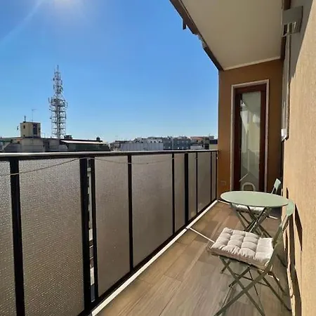 شقة Orea Spiti- Modern Mantegna Arco Della Pace District *