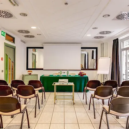 Hotel Ih Puccini Milán