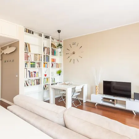 Apartament Rosselli 13