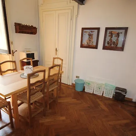 Piazza Castello Apartment Διαμέρισμα