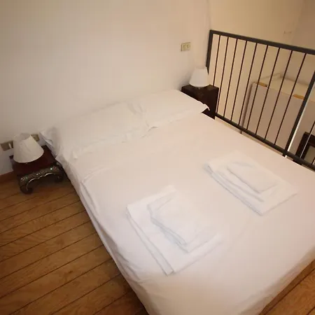 Διαμέρισμα Piazza Castello Apartment *