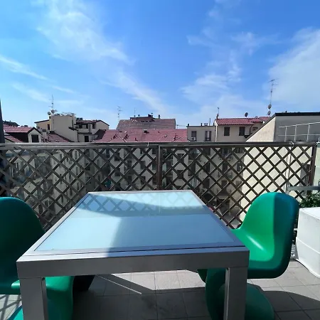 Fenix Apartment *
