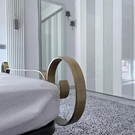 Fenix Apartment *