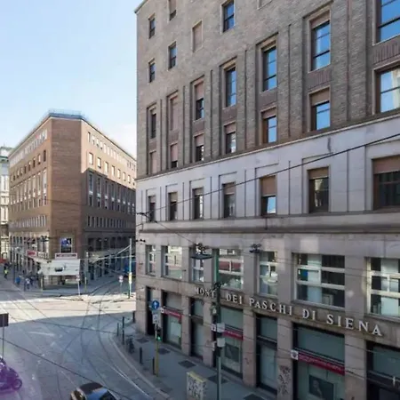 Апартаменты Duomo Cathedral Милан