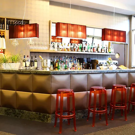 Hotel Blaise & Francis