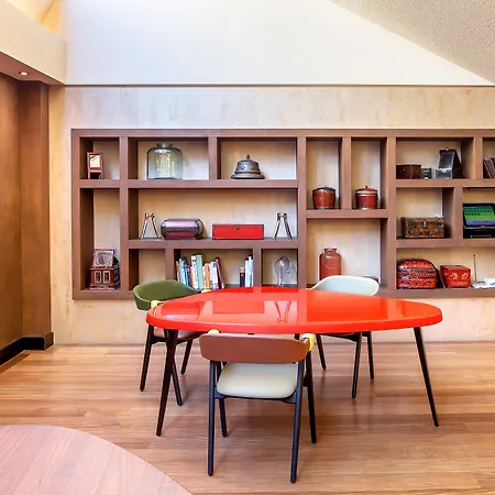 Enterprise Design & Boutique Otel Milano