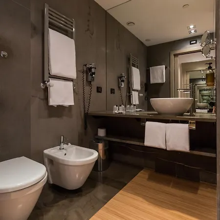 Western The Hub Hotel