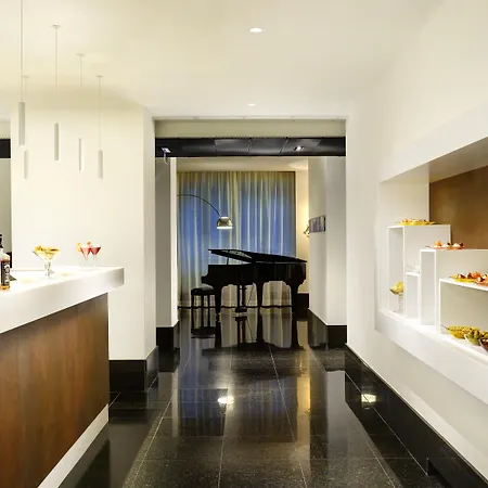 Hotel Century