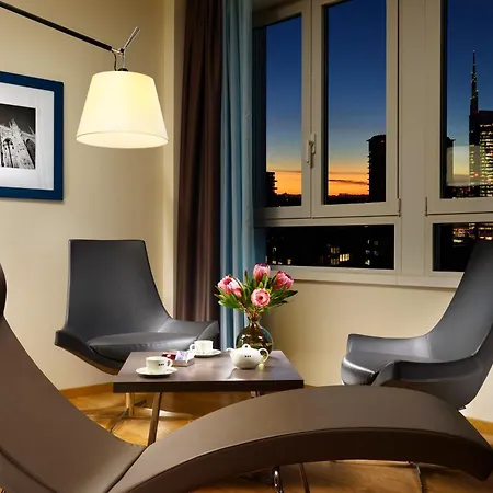 Hotel Century