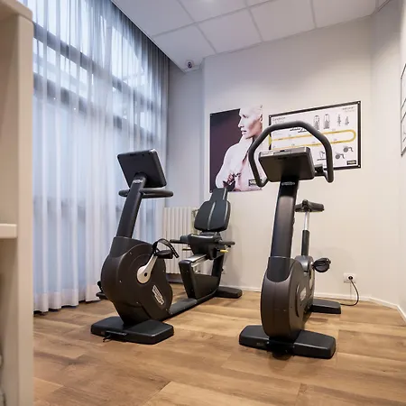 Worldhotel Casati 18 Отель Милан