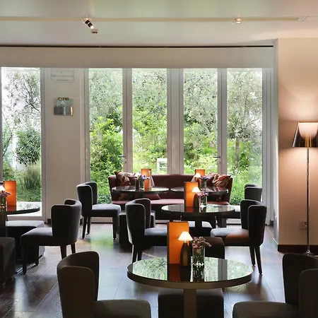 Magna Pars L'hotel à Parfum Milão