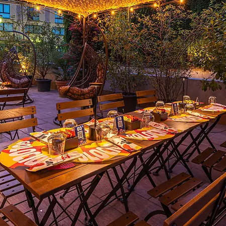 מלון Leonardo Center 4*