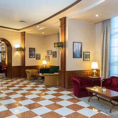 Hotel Leonardo Center