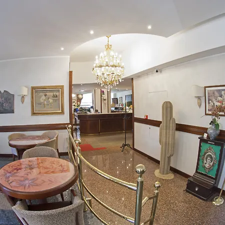 Hotel Bristol 4*