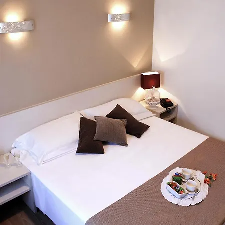 曼尼尼酒店 米兰