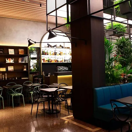 米兰桑皮酒店