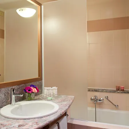 Отель Starhotels Business Palace 4*