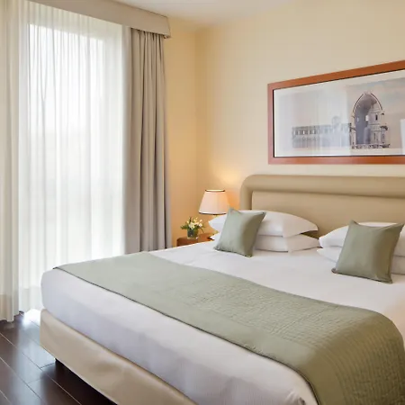 Starhotels Business Palace Отель