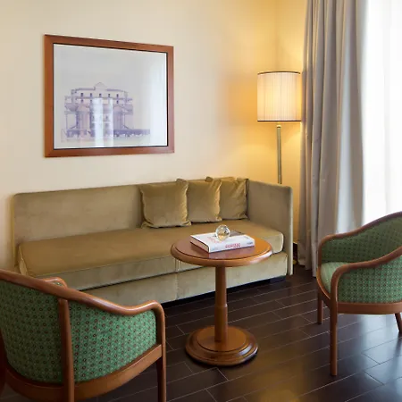 Отель Starhotels Business Palace