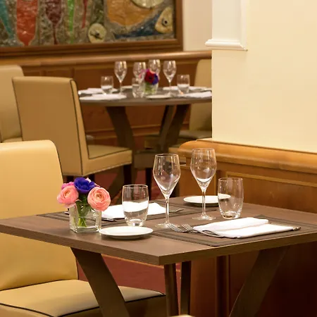 Starhotels Business Palace Отель Милан