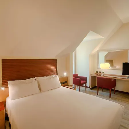 Aparthotel Nh Milano 2