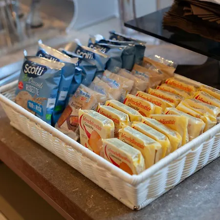 Mirage Sure Collection By Western 4* Mailand