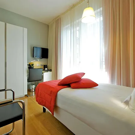 Hotel Mercure Solari 4*