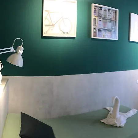 康维迪尼酒店
