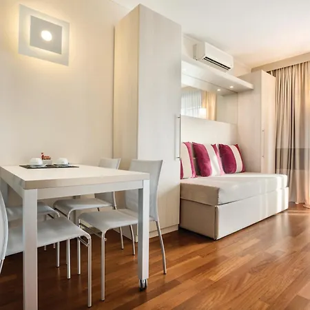 Ramada Plaza By Wyndham Hotel