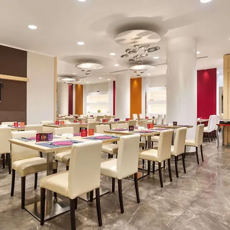 Ramada Plaza By Wyndham Ξενοδοχείο