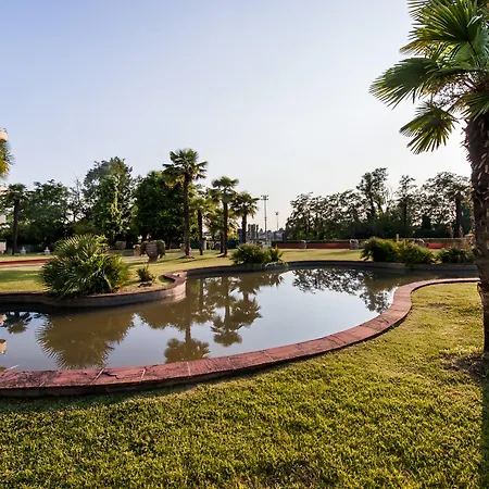 Royal Garden Milano Hotel 4*