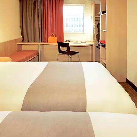 Ibis Ca' Granda 3*
