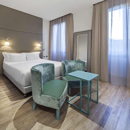 Hotel Nh Collection Touring Mediolan