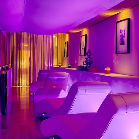 Nh Palazzo Moscova Hotel